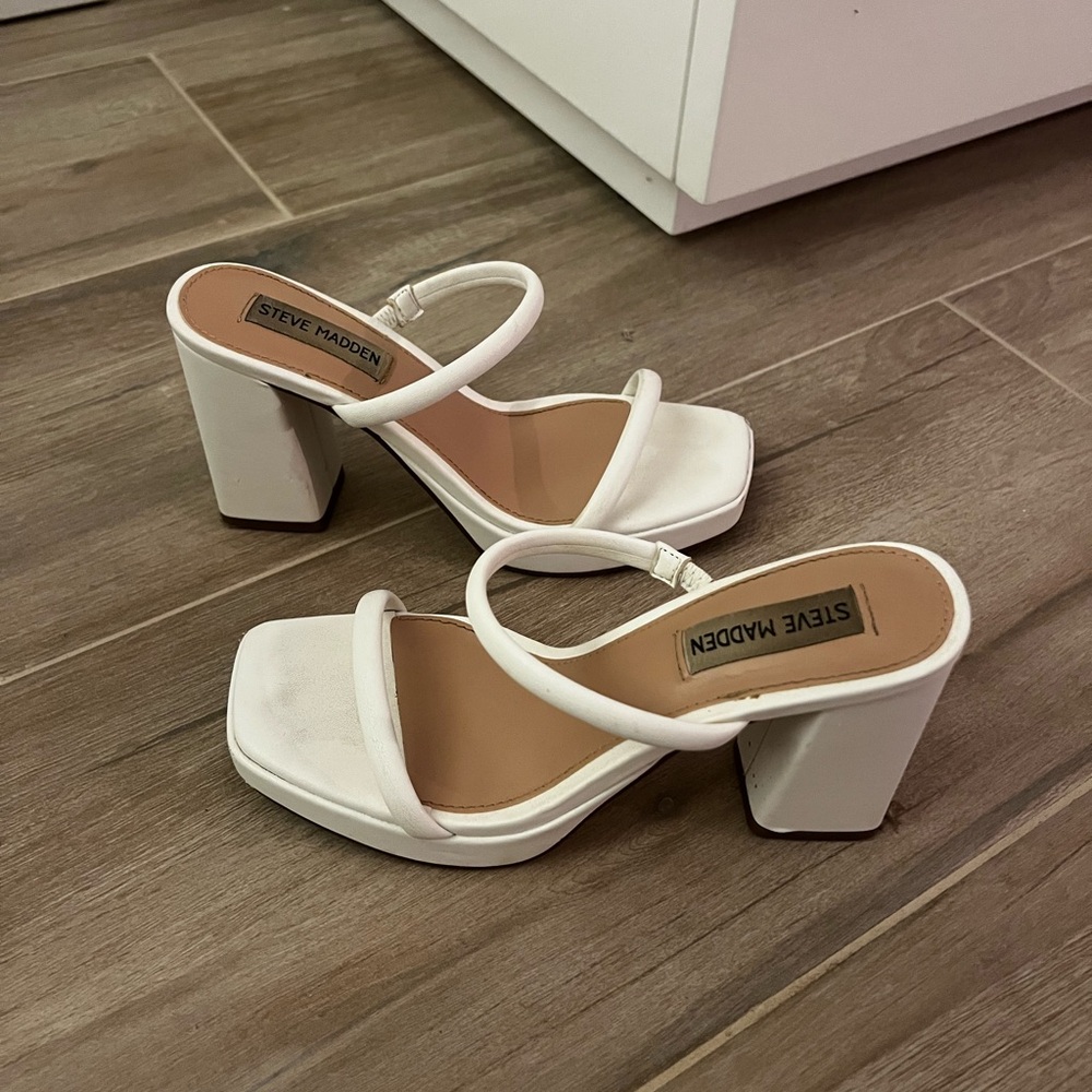 Steve Madden Cream Block Heel Sandals